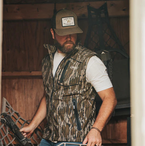 Mathews All Season Mossy Oak Bottomland Vest